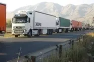 چرا کامیون‌ های ایرانی در بازرگان معطل می‌ مانند؟ 