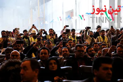 ورود دستگاه TBM حفاری خط ۳ قطار شهری مشهد به پایانه امام رضا (ع)