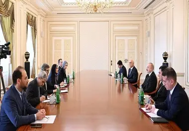 وزیر راه و شهرسازی با رئیس‌جمهور آذربایجان دیدار کرد 