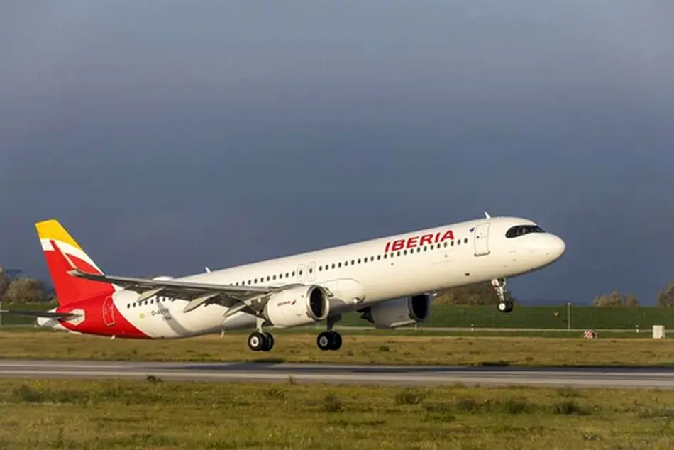 Iberia Analyzes In-House Airbus A350 Base Maintenance
