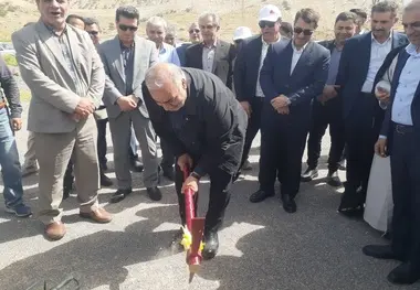 قطعه دوم جاده دره‌ شهر - پلدختر کلنگ‌ زنی شد