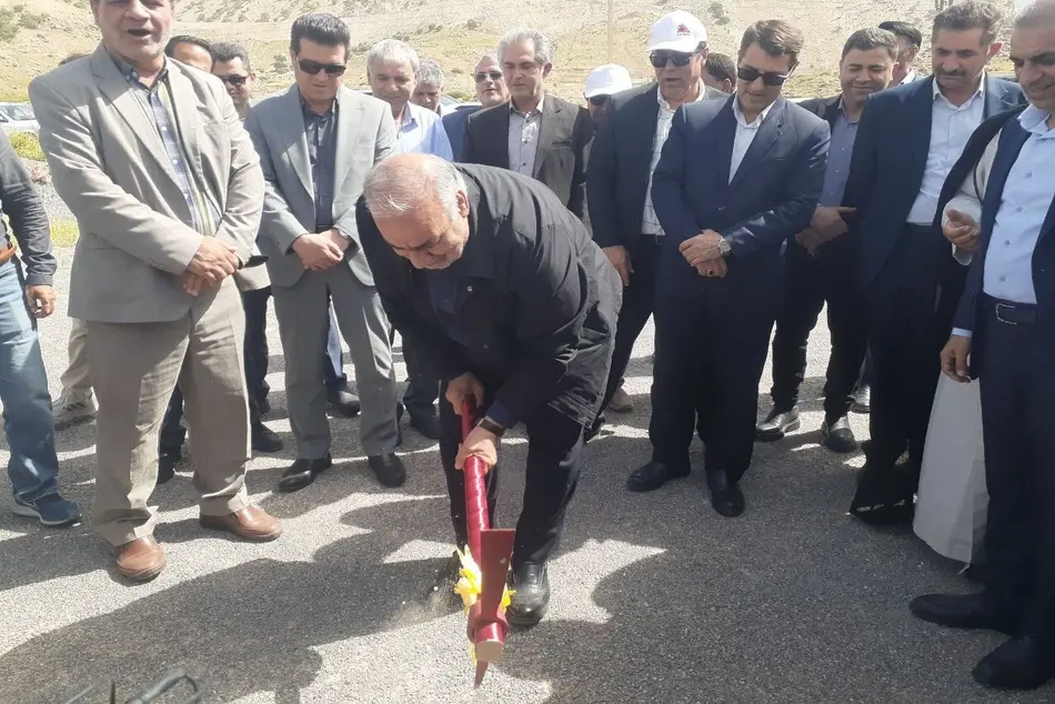 قطعه دوم جاده دره‌ شهر - پلدختر کلنگ‌ زنی شد