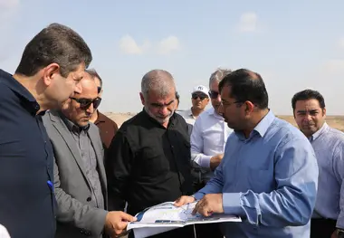 پیگیری صدور مجوز واردات ۳۰ واگن مترو برای خط ۲ شیراز پس از مذاکره با وزیر صمت