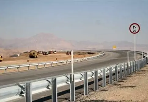 هزار و ۷۶۷کیلومتر از راه‌های استان اصفهان نیاز به اتقاء دارد