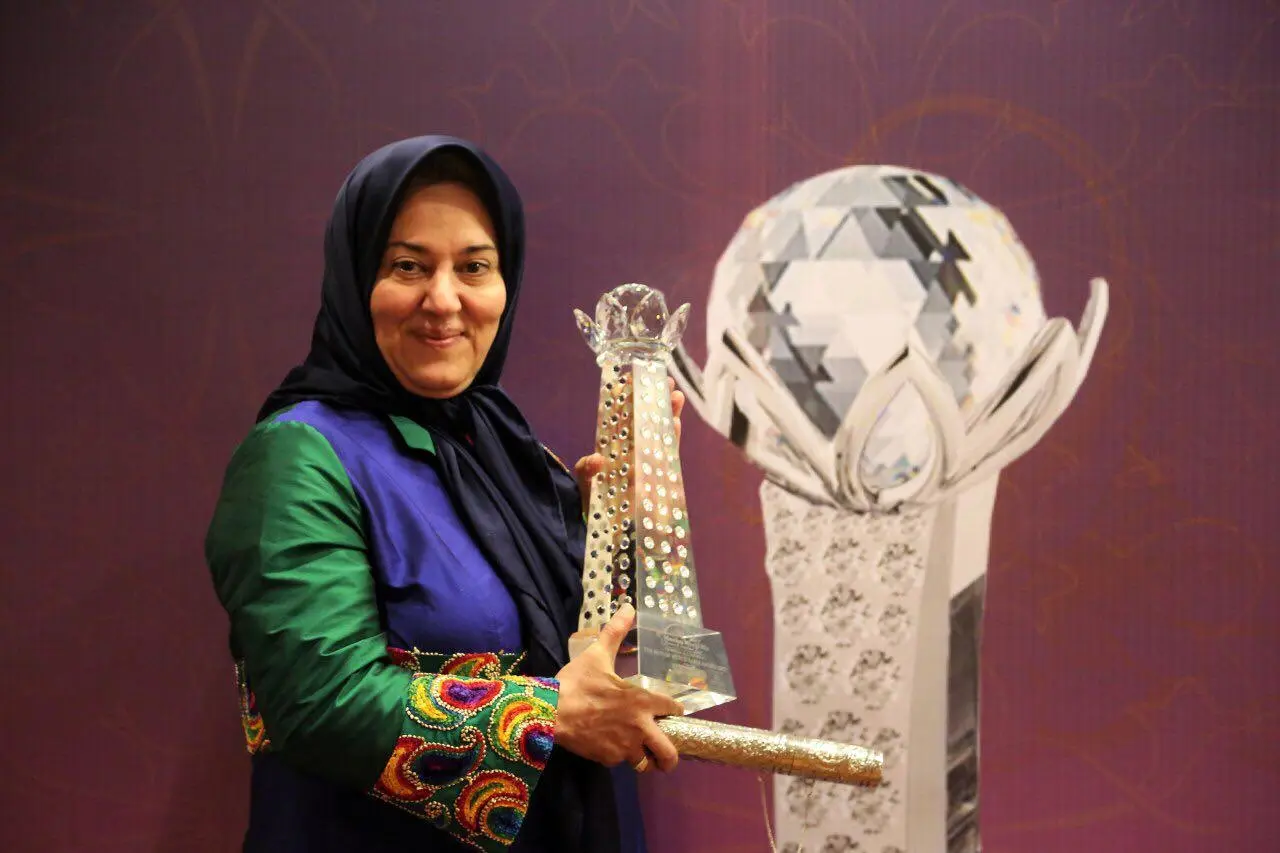 اهدای نخستین جایزه «رانیا» به بانوی کارآفرین ایرانی