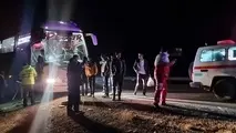 فیلم| حرکات خطرناک راننده کامیونت در بزرگراه زین‌ الدین تهران!