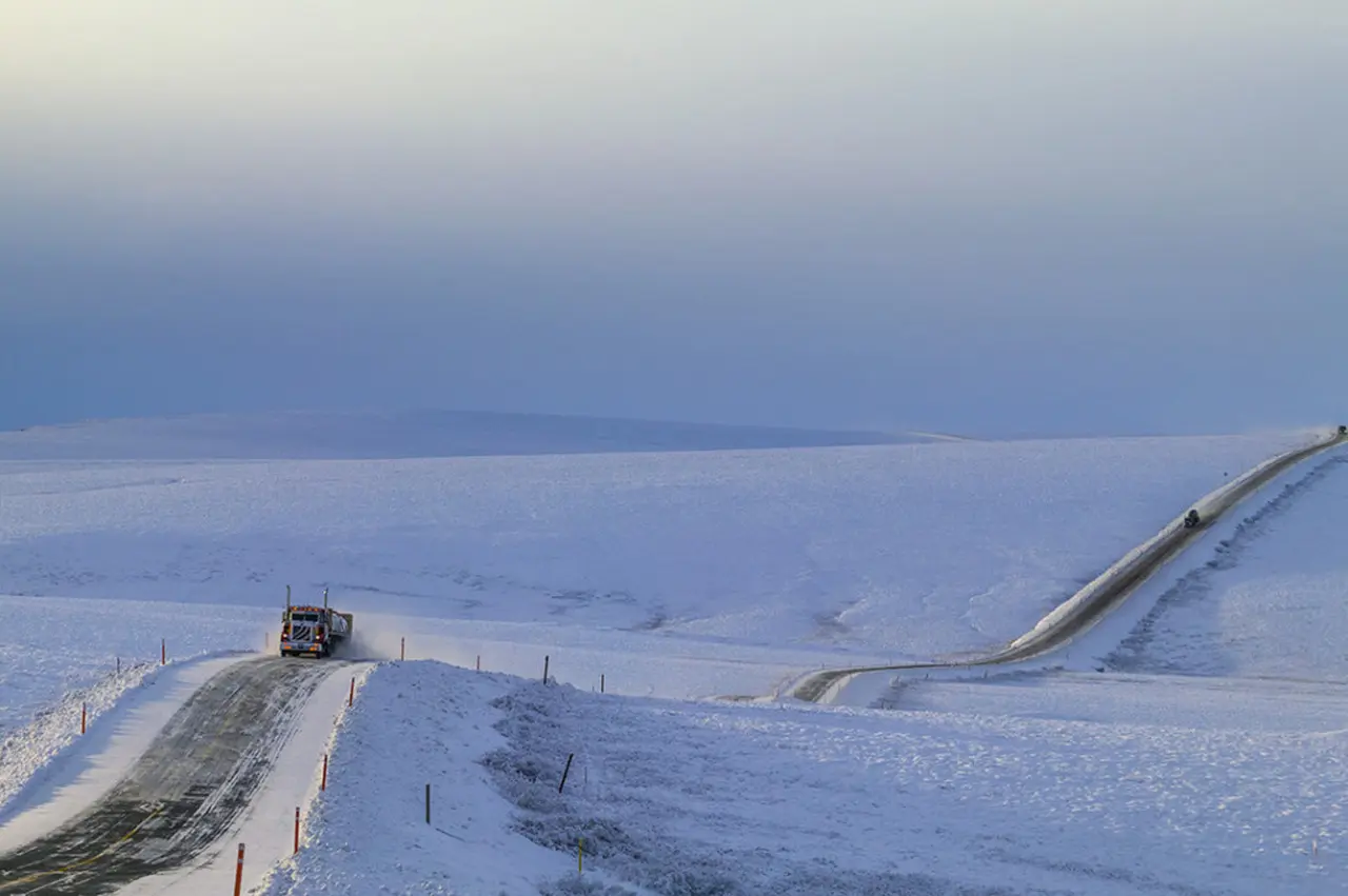 2- جاده جیمز دالتون(James Dalton Highway)، آلاسکا