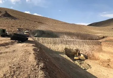 درخواست نمایندگان استان اصفهان از رئیس جمهور برای تخصیص اعتبار و رفع موانع اجرایی قطار سریع‌ السیر تهران ـ اصفهان