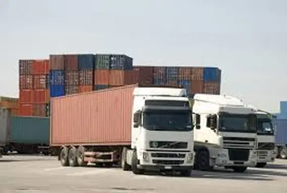  نادیده گرفتن حق و حقوق رانندگان کامیون با عدم افزایش کرایه حمل کالا
