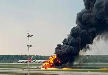 آتش‌سوزی هواپیمای سوخو سوپرجت روسی، 41 کشته داد
