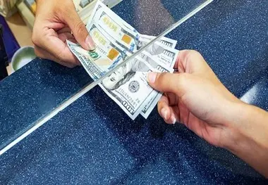 
اظهارات ترامپ ترمز دلار را کشید
