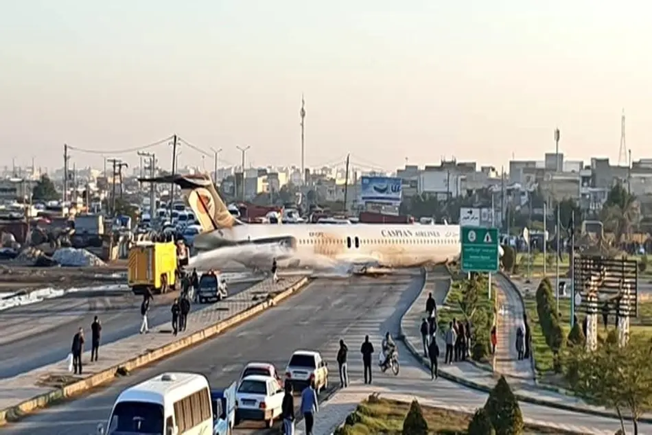 علت خروج هواپیمای تهران - ماهشهر هنوز مشخص نیست