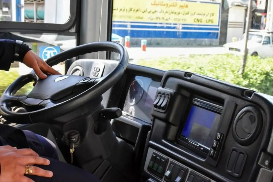 آمار تعداد بانوان راننده در تهران در دهه 20 و 30 شمسی