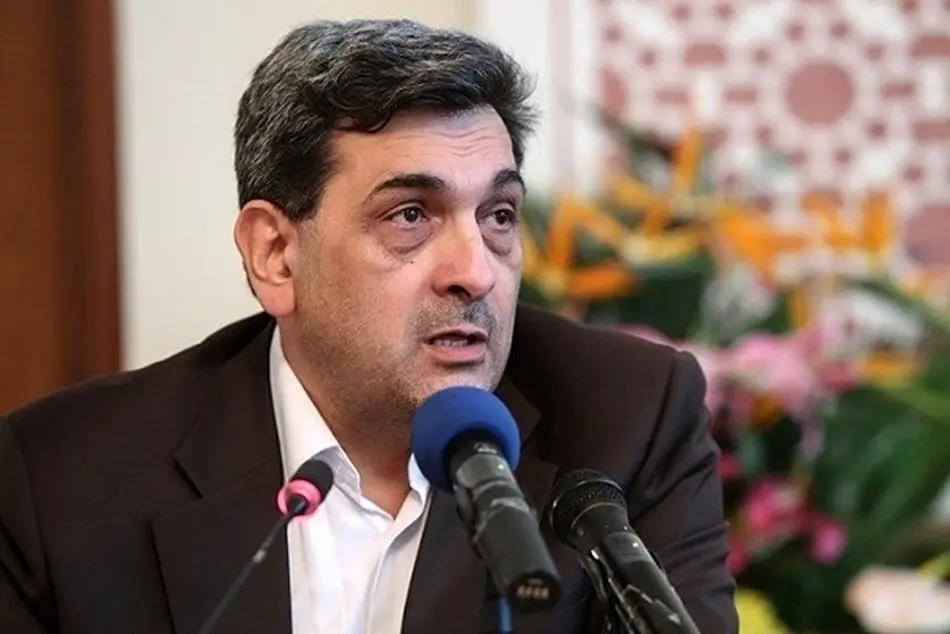 شهردار تهران: ساختمان پلاسکو باید مجوز ساخت دریافت کند