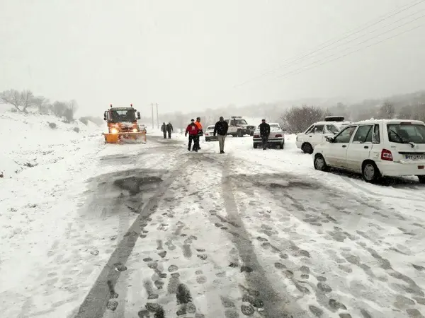 برف و سرما استان اردبیل را فرا گرفت/ ارتفاع برف به 10 سانتیمتر رسید