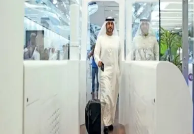 کنترل پاسپورت با تونل هوشمند بیومتریک فرودگاه بین‌ المللی دبی