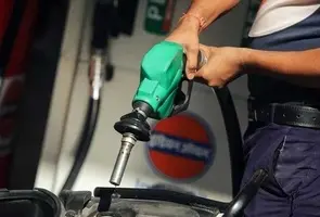  قیمت جدید بنزین سوپر اعلام شد 