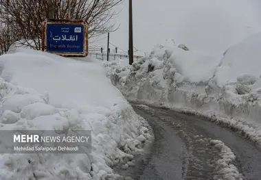 تردد از گردنه های چهارمحال و بختیاری با زنجیر چرخ امکان پذیر است