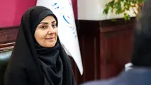طنز| فرزانه صادق : چه اشکالی دارد روز ملی تعظیم وزرا به نمایندگان داشته باشیم؟!