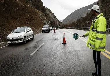 ممنوعیت تردد در محور چالوس و آزادراه تهران شمال تا ۲۷ آذر/ آخرین وضعیت راه های کشور 