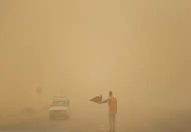 هجوم گرد و غبار به خوزستان 