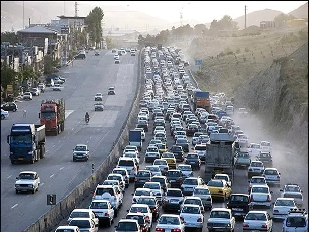 ترافیک سنگین در جاده قدیم بومهن

