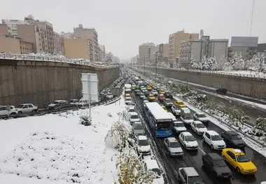 تردد روان در محورهای شمالی/ چالوس همچنان بسته است
