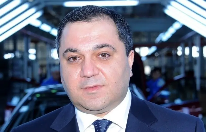 جمهوری آذربایجان صادرات کامیون های سبک به ایران را بررسی می کند