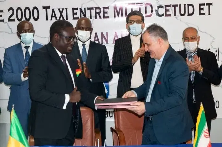 امضای قرارداد تولید ۲ هزار تاکسی در سایت سنگال ایران‌خودرو 