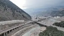 بیش از 70 درصد مسیر آزادراه منجیل-رودبار ابنیه فنی است