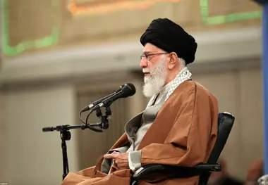 پاسخ محکم و قاطعانه رهبر انقلاب به تهدید توئیتری رئیس جمهور آمریکا: شما غلط می‌کنید!