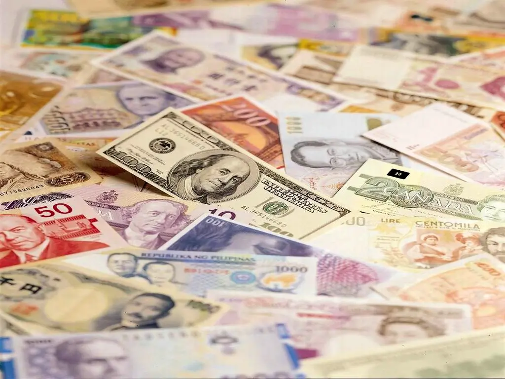 افزایش قیمت دلار و پوند بانکی و افت یورو