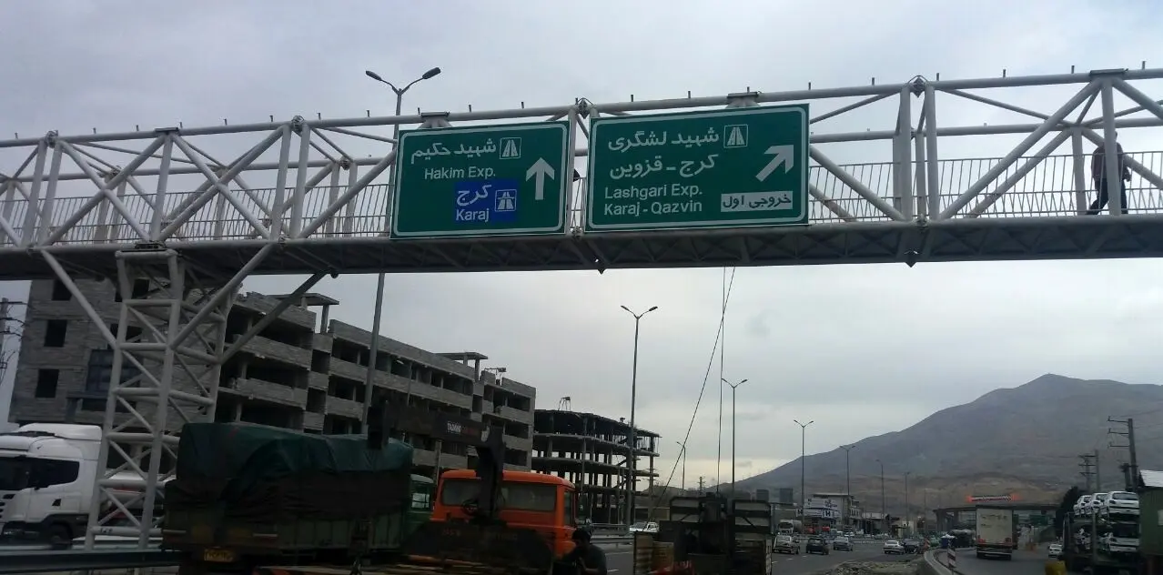 نصب تابلوهای جدید هدایت مسیر در ورودی غربی پایتخت