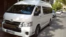 جابجایی مردم قرچک با ون های لوکس تاکسیرانی