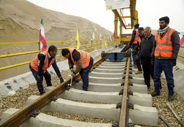 خط دوم راه آهن زنجان–قزوین تا پایان سال فعال می شود