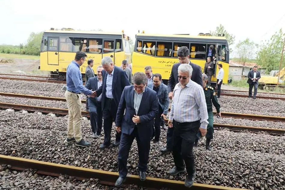 بررسی فنی و ایمنی خط ریلی رشت بندرکاسپین با حضور مدیرعامل راه آهن