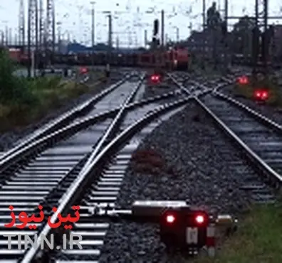 ریل‌گذاری راه‌آهن همدان - تهران متوقف شده است