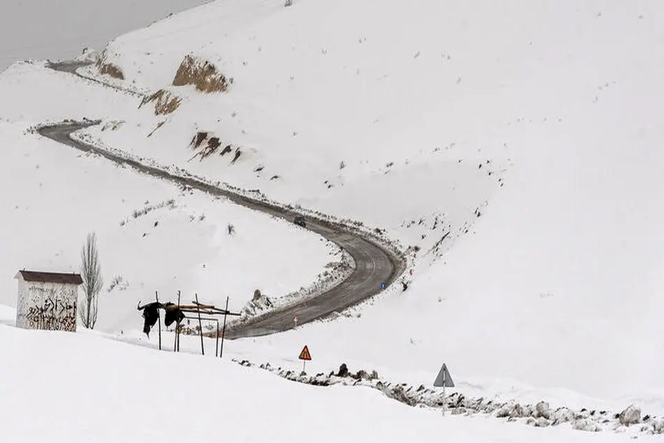 محورهای روستایی کوهرنگ در حال بازگشایی است