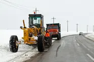 بارش برف در محورهای مواصلاتی استان همدان/ همه مسیرها باز است 