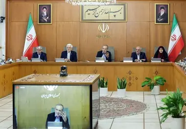 رئیس‌ جمهور: پروژه‌ های ترانزیتی مشترک با همسایگان سریع‌ تر اجرا شود