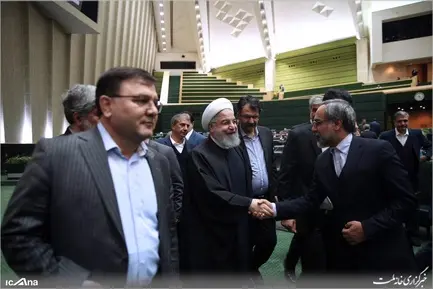 روحانی در مجلس
