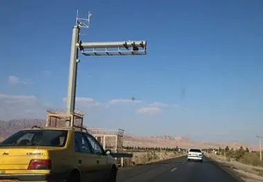 افزایش دوربین‌های ثبت تخلف در جاده‌های قم
