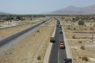 اجرای عملیات احداث مسیر کندرو در بزرگراه خلیج فارس