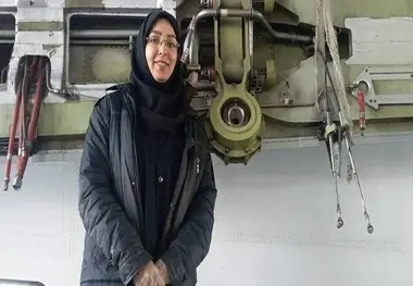 تنها بانوی مکانیک هواپیما در ایران را بشناسید