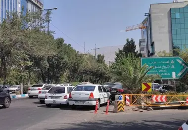 پارکینگ محوری خیابان ها اشتباه است/ضرورت حرکت از مدیریت پارک به مدیریت جریان