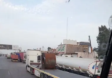 خطرات بارگیری غیر اصولی/ بی نظمی در حمل و نقل کالا جان رانندگان را به خطر می اندازد