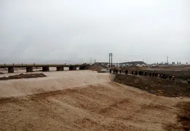 
راه ارتباطی ۱۳ روستا در فاریاب قطع شد
