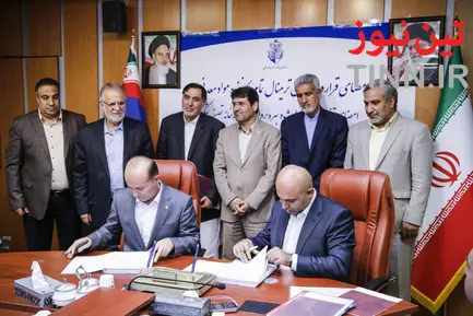 امضای قرارداد ترمینال تمام‌مکانیزه مواد معدنی در سازمان بنادر