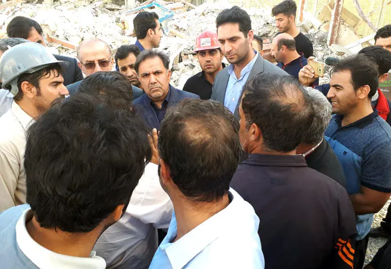 جزئیات بازدید وزیر راه و شهرسازی از مناطق زلزله‌زده استان کرمانشاه