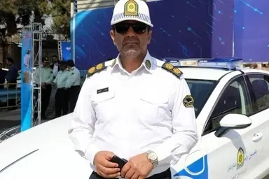 توقیف کامیون باری شهرداری اراک با 67 میلیون تومان خلافی خودرو